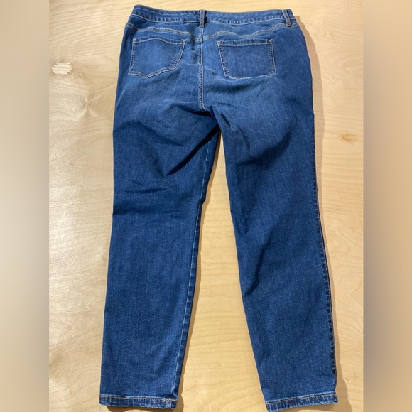 TORRID Trio Fit Skinny Jeans 16R-20R Limitl Stretch (KK) - Picture 10 of 10